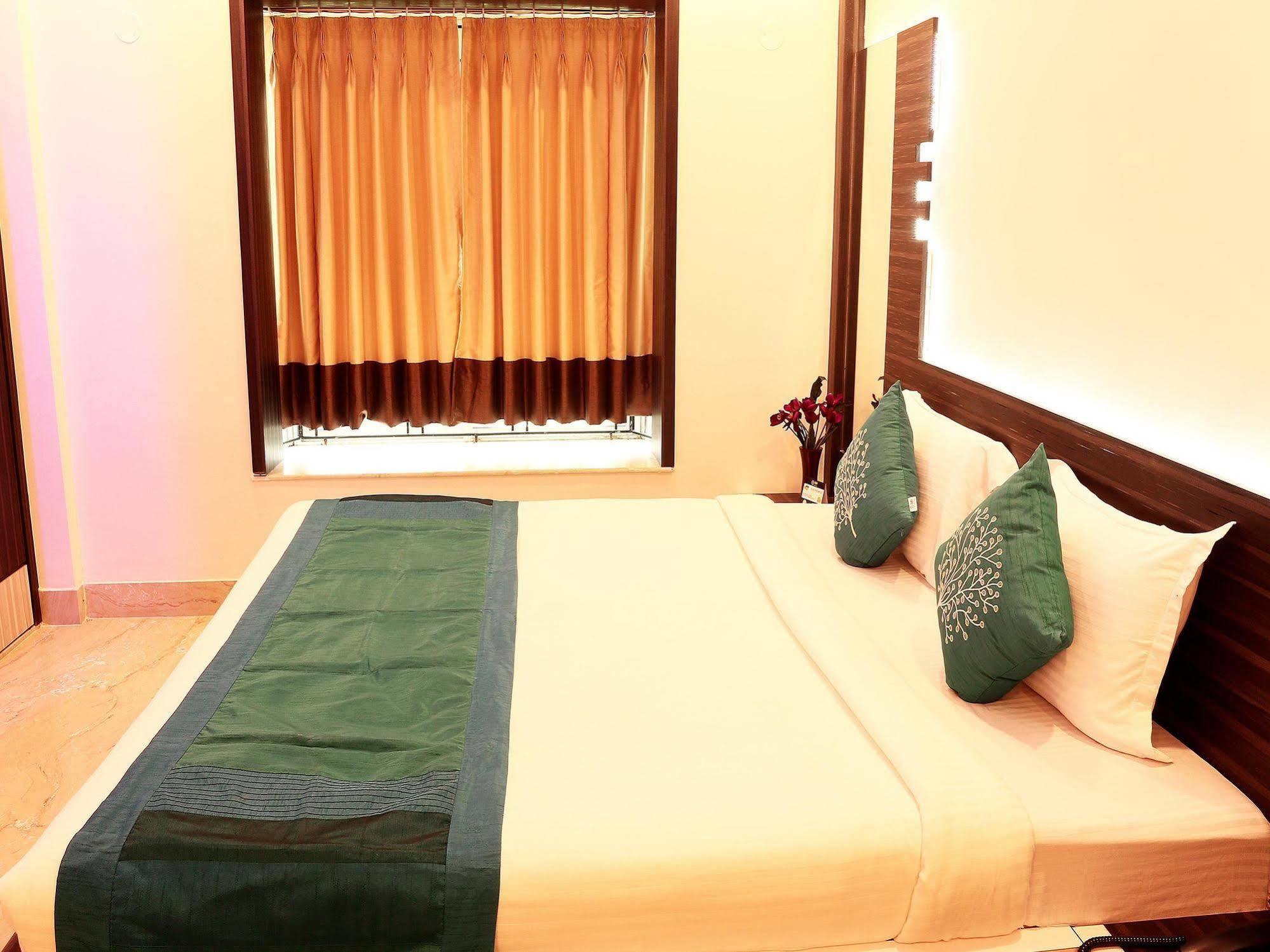 Hotel Narayani Enclave Kolkata Ngoại thất bức ảnh